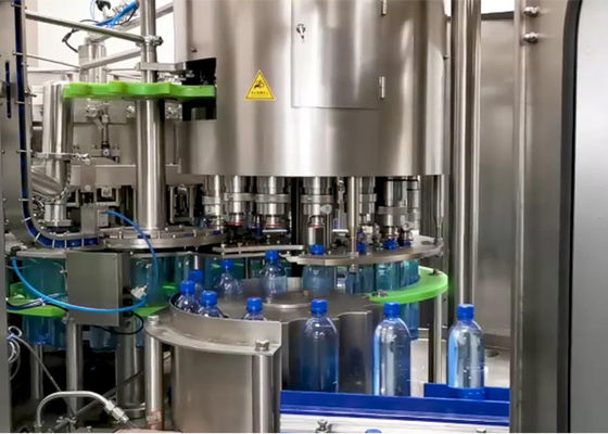 Du lait RGF18-18-6 équipement de mise en bouteilles 5000bph de remplissage de bouteilles de boisson aseptique de la machine 6000bph